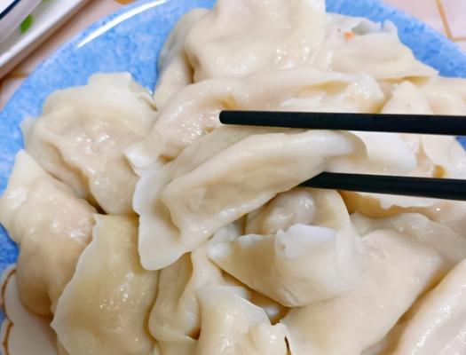 猪肉白菜木耳饺子怎么做？步骤和技巧有哪些？