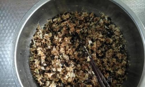 猪肉白菜木耳饺子怎么做？步骤和技巧有哪些？