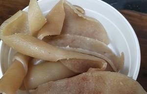猪皮烧土豆的做法是什么？如何做出美味的猪皮烧土豆？