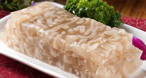 猪皮冻的春天怎么做？春季制作猪皮冻的步骤和技巧是什么？