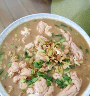 猪脑汤的做法是什么？如何在家轻松制作美味猪脑汤？