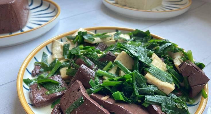 猪红豆腐汤怎么做？详细步骤和常见问题解答？