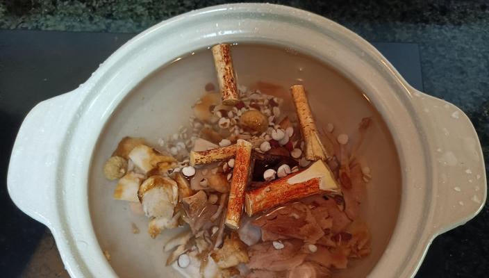猪骨祛湿汤怎么做？有哪些步骤和注意事项？