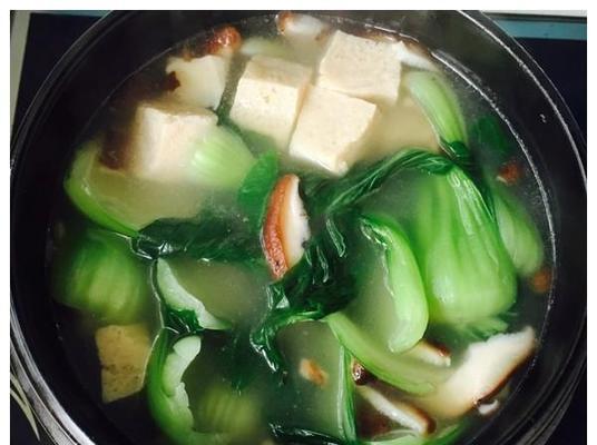 猪骨豆腐汤怎么做？有哪些步骤和技巧？