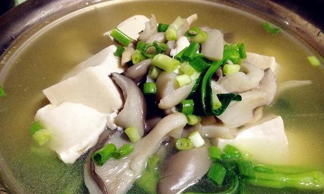猪骨豆腐汤怎么做？有哪些步骤和技巧？