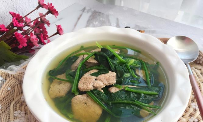 猪肝汤怎么做才鲜美？有哪些常见问题需要注意？