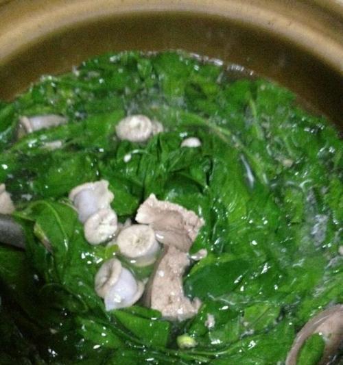 猪肝瘦肉枸杞叶汤怎么做？有哪些健康益处？