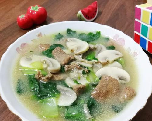 猪肝青菜粥怎么做？有哪些健康益处？
