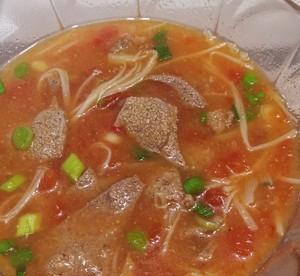 猪肝胡萝卜面的做法是什么？如何做出美味的猪肝胡萝卜面？