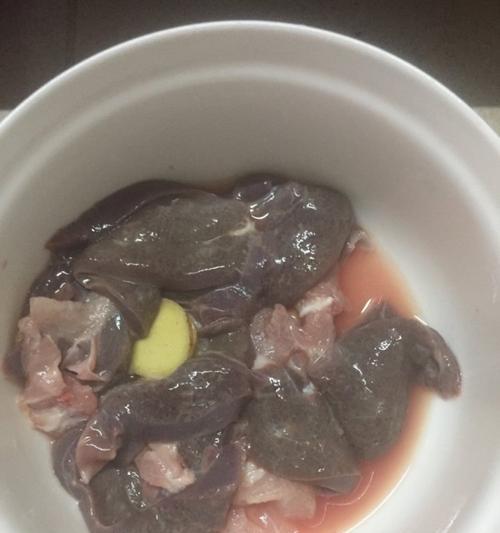 猪肝蛤蜊汤怎么做？有哪些步骤和技巧？