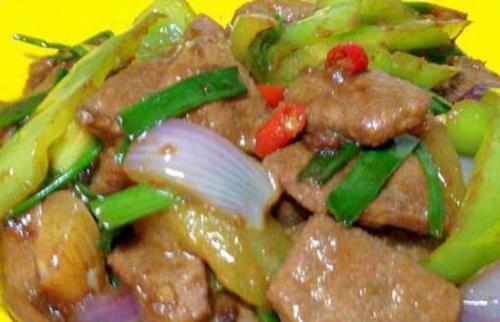 猪肝豆腐饼怎么做？有哪些步骤和技巧？