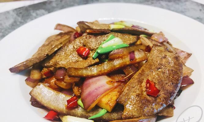 猪肝炒夜开花怎么做？步骤和技巧有哪些？