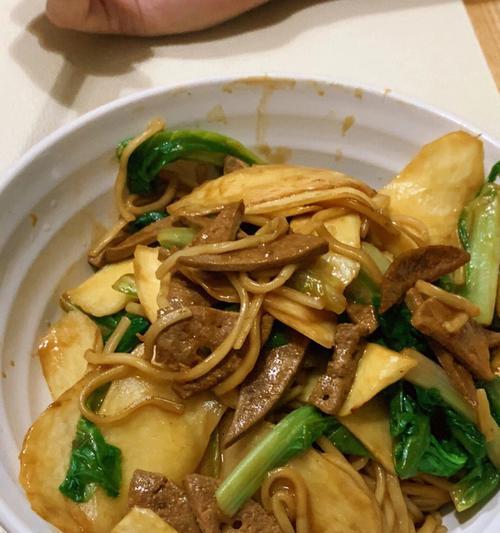 猪肝炒面怎么做？步骤详解和常见问题解答？