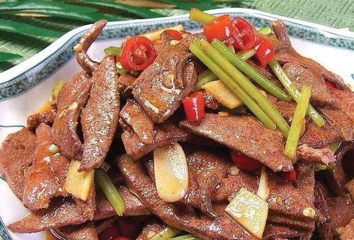 猪肝菜椒的做法是什么？如何做出美味的猪肝菜椒？