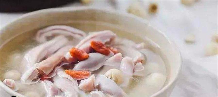 猪肚玉米茶树菇汤的做法是什么？如何做出美味的汤品？