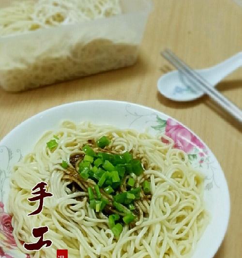猪肚流心鸡蛋面怎么做？步骤详解和常见问题解答？