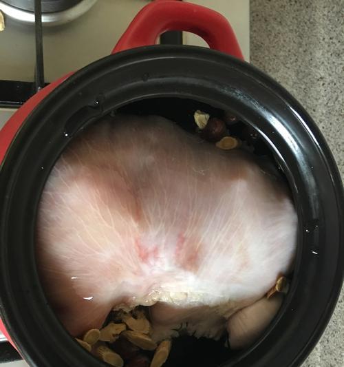 猪肚炖老鸡的做法是什么？步骤详细吗？