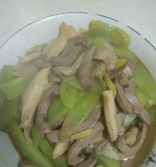 猪肚炒蘑菇怎么做？步骤和技巧有哪些？