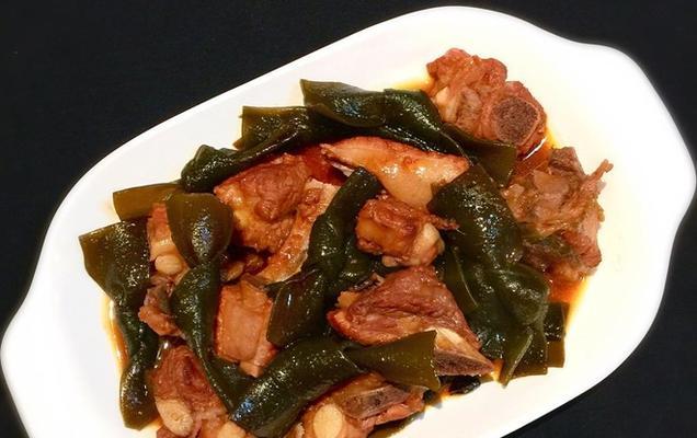 肘子肉炖海带怎么做？步骤和技巧有哪些？