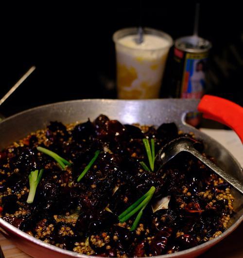 重庆人最爱的箜饭怎么做？有哪些独特步骤和技巧？