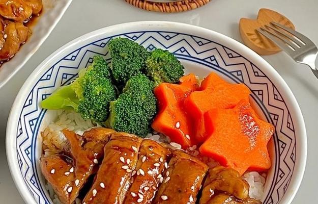 照烧猪排饭怎么做？步骤和技巧有哪些？