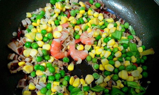 照烧鱿鱼酿咖哩炒饭怎么做？步骤和技巧是什么？