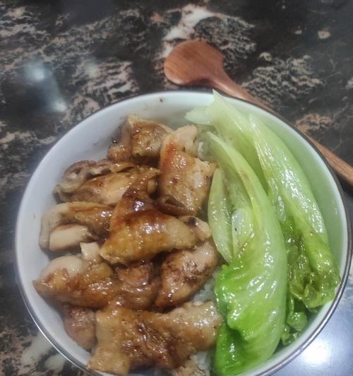 照烧鸡腿盖饭怎么做？步骤详细吗？