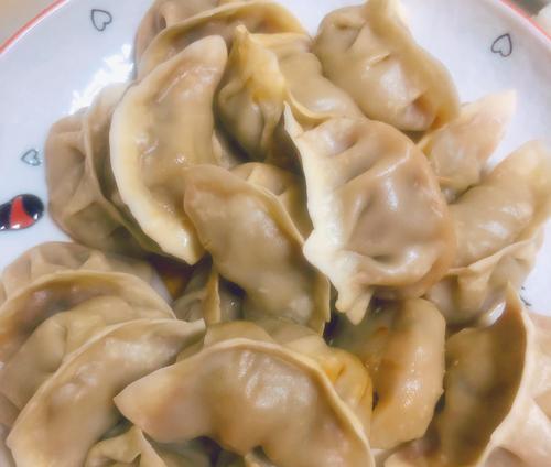 招牌什锦蒸饺怎么做？有哪些步骤和技巧？