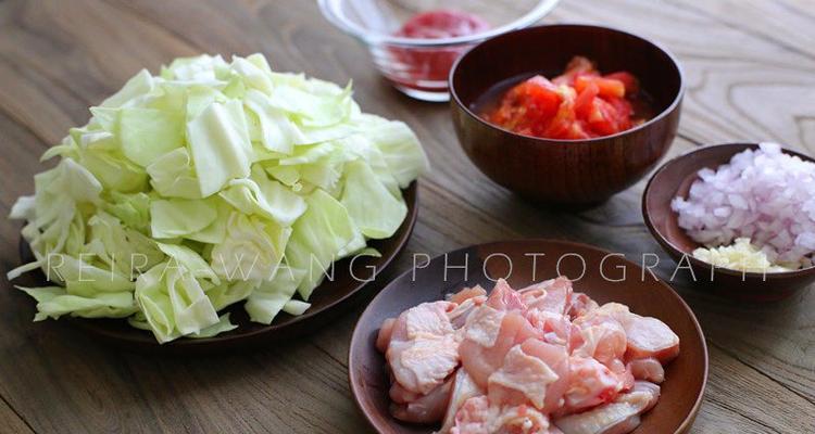 长年菜炖饭怎么做？步骤和技巧有哪些？