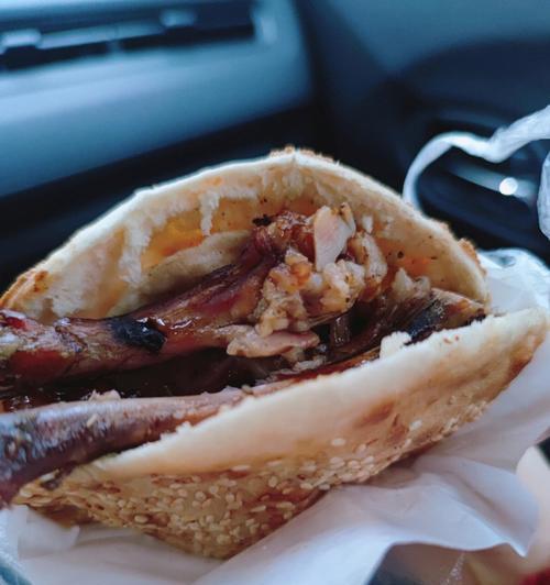 长夹烧饼的做法是什么？如何在家轻松制作？