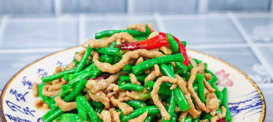 长豆角炒肉丁咸菜怎么做？步骤和技巧有哪些？