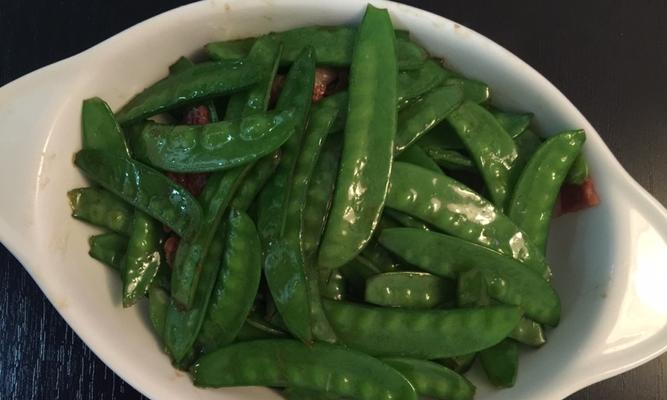 长扁豆炒培根怎么做？步骤和技巧有哪些？