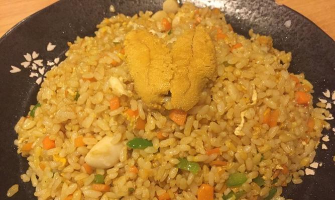 章鱼炒饭的做法是什么？如何在家轻松制作美味的章鱼炒饭？