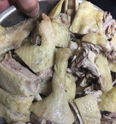 湛江白切鸭怎么做？详细步骤和技巧是什么？