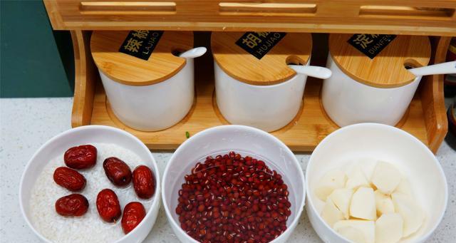 粘高粱米红豆粥怎么做？有哪些步骤和技巧？