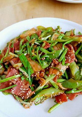 沾水五花肉怎么做？步骤和技巧有哪些？
