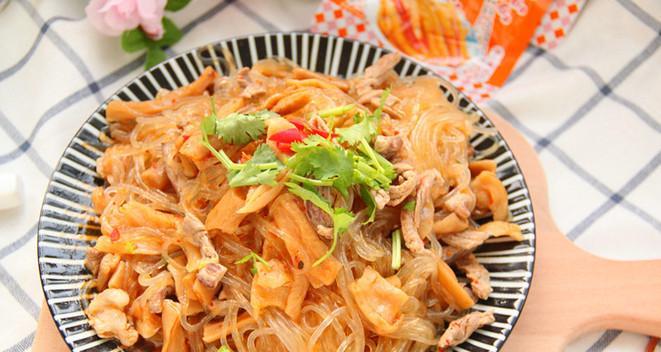 榨菜肉丝炒高粱饭怎么做？步骤和技巧是什么？