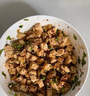 榨菜焖豆腐怎么做？步骤详细解答！