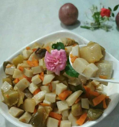 榨菜干子牛肉丁的做法是什么？如何快速制作美味的榨菜干子牛肉丁？