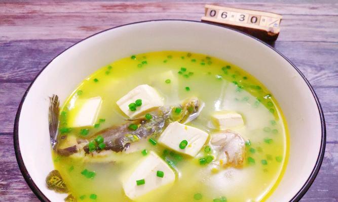 榨菜豆腐汤怎么做？有哪些步骤和技巧？