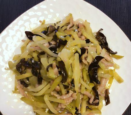 榨菜冬笋炒肉片怎么做？步骤和技巧有哪些？