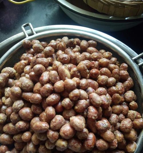 榨菜炒花生米怎么做？有哪些步骤和技巧？