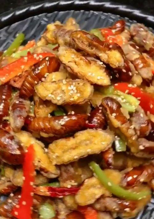 炸柞蚕蛹的做法是什么？如何在家轻松制作？