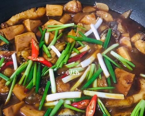 炸鱼豆腐的做法是什么？如何在家轻松制作？