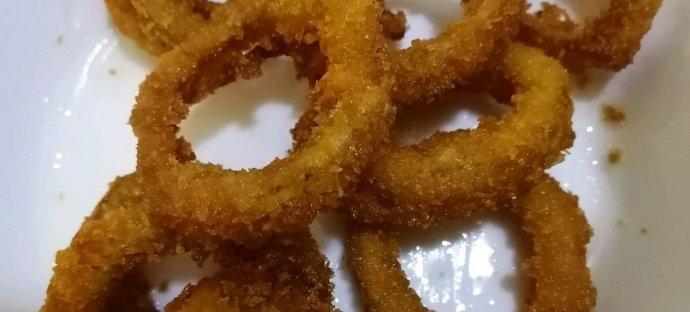 炸鱿鱼圈的做法是什么？如何在家轻松制作美味的炸鱿鱼圈？
