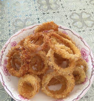 炸洋葱怎么做才脆？有哪些步骤和技巧？