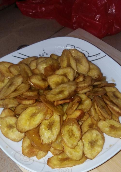 如何在家轻松制作美味的炸香蕉片？炸香蕉片的常见问题有哪些？