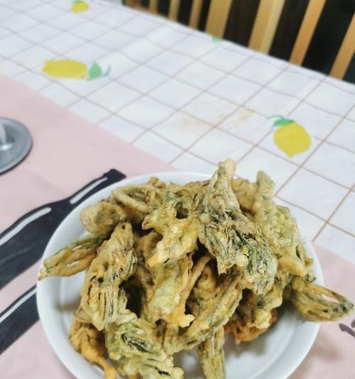 炸香椿鱼儿的做法是什么？如何在家轻松制作？
