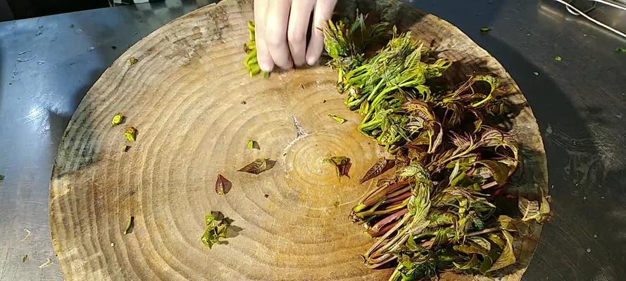 炸香椿芽怎么做？步骤是什么？