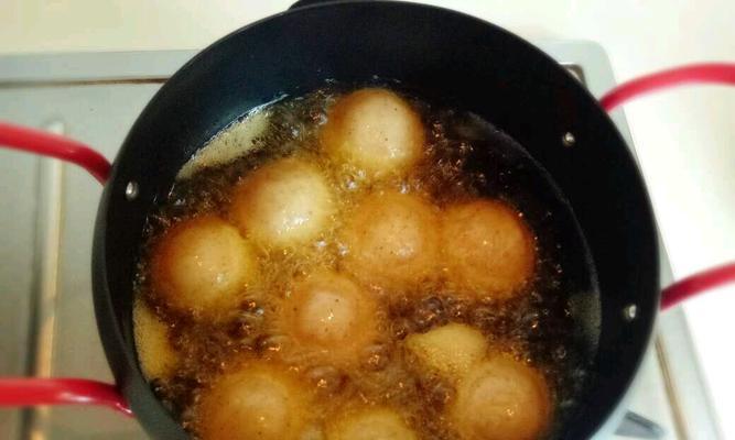 炸土豆丸子的做法是什么？如何在家轻松制作美味的炸土豆丸子？
